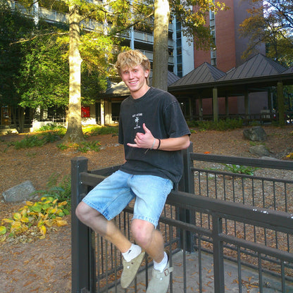 Vintage Palm Tree Tee